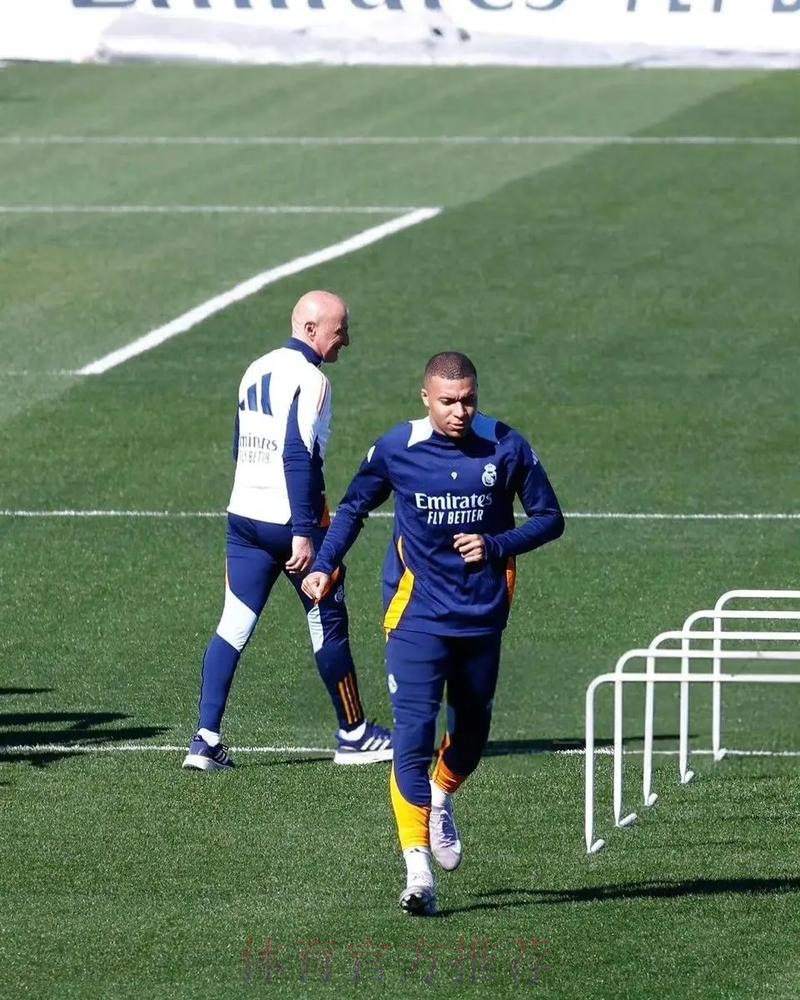 罗马诺:姆巴佩伤势不严重 预计一周内可恢复训练